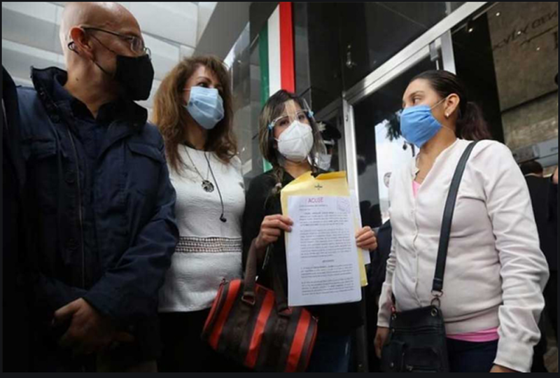 Padres de niños con Cáncer le hacen el “caldo gordo” a la oposición y denuncian a AMLO ante la FGR