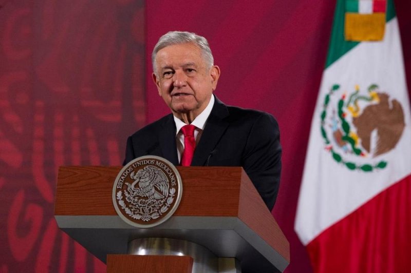 AMLO hace llamado a la SCJN para actuar con legalidad sobre CONSULTA de expresidentes