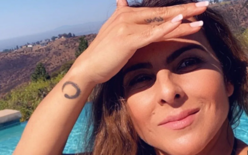 Kate del Castillo ENCIENDE las redes al lucir diminuto bikini a sus 47 años