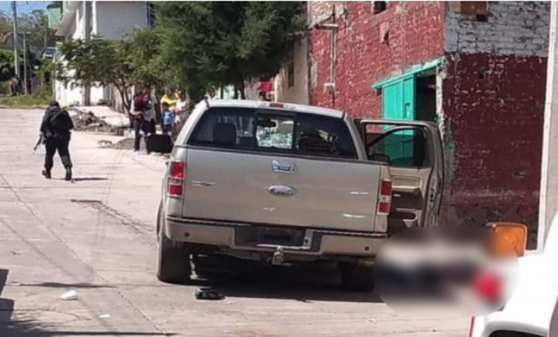 Funeral se convierte en zona de guerra tras ataque armado; mueren 5 personas