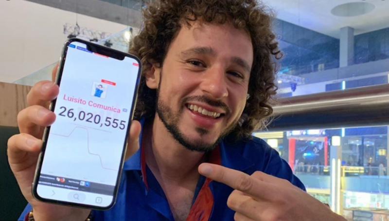 Luisito Comunica le hace competencia a Slim y lanza su propia compañía de telefonía móvil “Pillo Fon