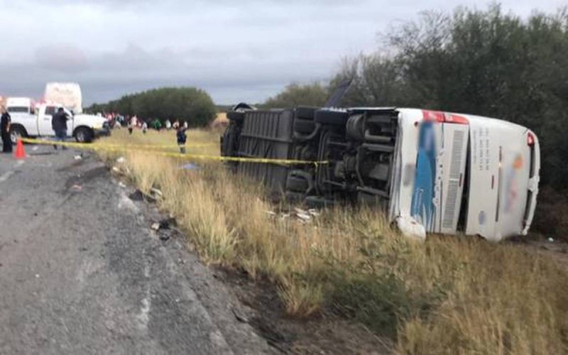 Contrario a la agresividad de la derecha, morenistas lamentan accidente de miembros de FRENAAA