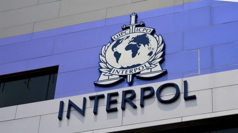 Interpol detiene a presunto líder de organización que TORTURA a migrantes