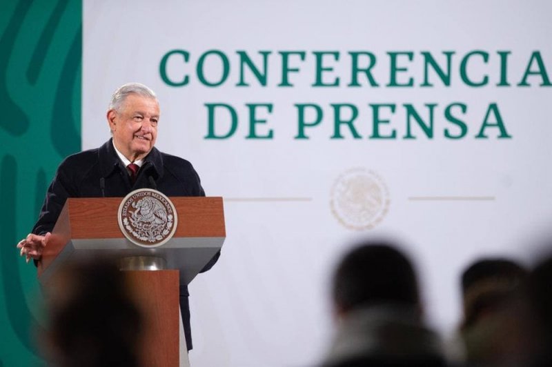 Se mantiene el peso pese a lo ocurrido en EU, dice AMLO