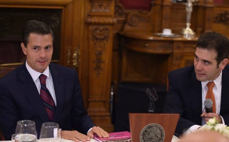 “¿Por qué el INE nunca censuró los eventos de EPN durante las elecciones en 2015?”, cuestionan