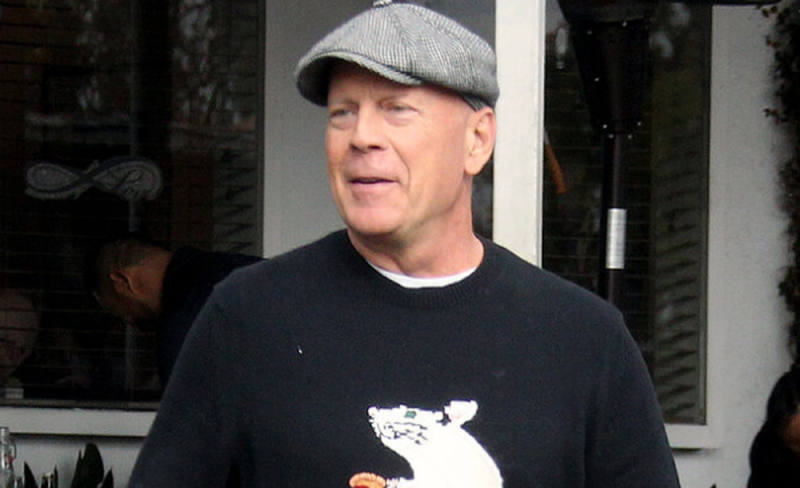 Obligan a abandonar una farmacia en Los Ángeles a Bruce Willis tras negarse a usar cubrebocas
