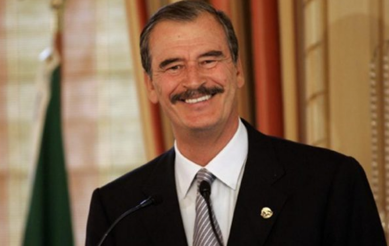 Redes TUNDEN a Vicente Fox por su particular mensaje de buenos días en Twitter