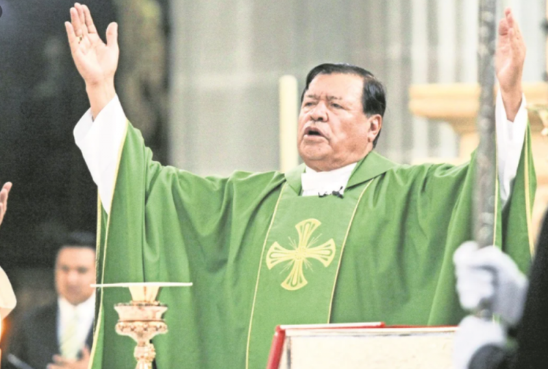 El Cardenal Norberto Rivera fue extubado y presenta mejoría general en su salud: vocero