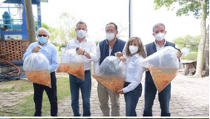 Se acaban en redes a Chucho Nader por casi desatar un ecocidio en Laguna la Escondida