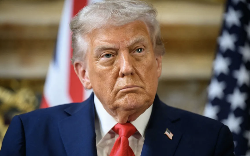 Donald Trump anuncia aumento de su arancel global: Ahora será de 15%