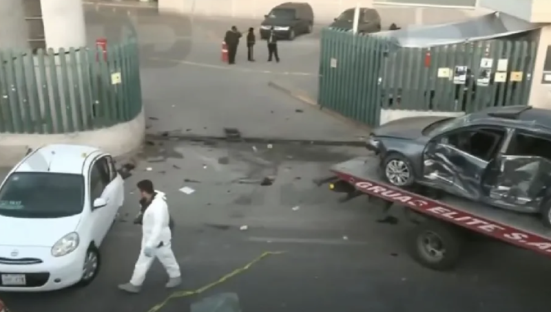 Accidente en Tecámac: Así fue el rescate del conductor que arrolló a una familia afuera del hospital