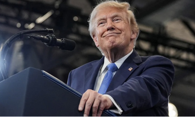 publicaciones/Trump publica imagen afirmando que Estrecho de Ormuz es nuevo territorio de EU 