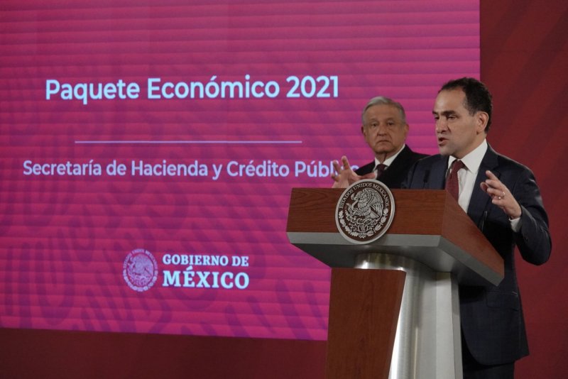 Anuncia AMLO que Paquete Económico 2021 contempla a los pensionados y jubilados