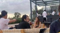 Papá de Loret de Mola difunde FOTO FALSA del hijo de AMLO en EXCLUSIVO bar de ITALIA