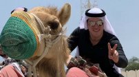 Samuel realiza viaje de lujo a Qatar y llama “chafa” al gobierno de AMLO por precio de la gasolina