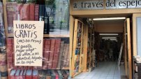 Librería de gran tradición en la CDMX REGALA TODOS sus LIBROS porque CERRARÁ