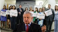 El PRI pide que AMLO se someta a exámenes médicos.