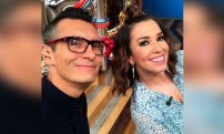 Sergio Rincón le agarra el trasero a Laura G en programa y lo obligan a disculparse (VIDEO)