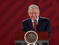 “Es posible que bajen los precios de la gasolina y de la electricidad”, AMLO