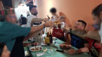 Familia hace fiesta tras cuarentena, 14 se contagian y muere uno por covid-19