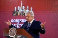 AMLO culpa al periódico Reforma por ayudar al desafuero de 2005 y fraude electoral del 2006. 