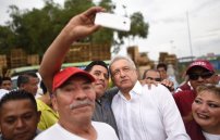 ¿Me quedo o me voy? La gente va a ser la que decida: AMLO