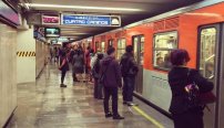 Usuarios del metro presencian danza contemporánea por iniciativa 