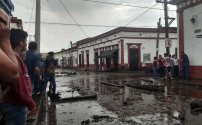 Se desborda río en municipio de Jalisco y arrasa con todo (VIDEO)