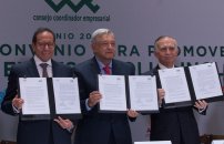 AMLO se reúne con el Consejo Coordinador Empresarial y firman acuerdo para inversión. 