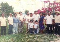 Mexicano se toma foto con AMLO en 1988; se reencuentran el fin de semana en mitin en Tulum 