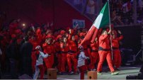 Por austeridad, México desfila con pants en inauguración de Panamericanos; 