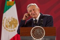 AMLO le tunde al Banco Mundial por considerar a Chile un mejor país para invertir que México.