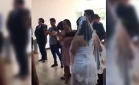 Ex novia tóxica trata de irrumpir boda; “No te cases Richard” (VIDEO)