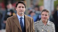 Justin Trudeau y su esposa inician cuarentena voluntaria por síntomas de coronavirus