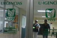 Casero DESALOJA a su inquilino, un MÉDICO del IMSS, por temor a que lo contagiara