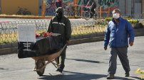 Bolivia COLAPSA tras Covid-19; los cadáveres permanecen por horas en plena calle 