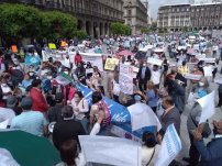 Grupos de ULTRADERECHA convocan protesta en plena PANDEMIA de Covid-19