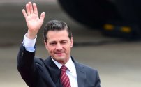 Tras ACUSACIONES, reaparece EPN y envía corona de flores a FUNERAL de Luis Miranda