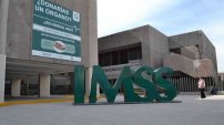 Empresas de Rafael Caraveo, el hombre del video de sobornos, tienen contratos con el IMSS