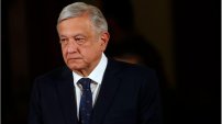 AMLO manda sus condolencias a Laurita, su asistente, por el sensible FALLECIMIENTO de su madre