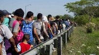 Guardia Nacional vigila con DRONES la frontera sur para evitar ingreso de Caravana Migrante