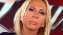 Tunde con todo Laura Bozzo a mamá de Eleazar Gómez por defenderlo