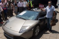 Esto costaron el Laborghini y la Ford Shelby en la subasta de AMLO. 